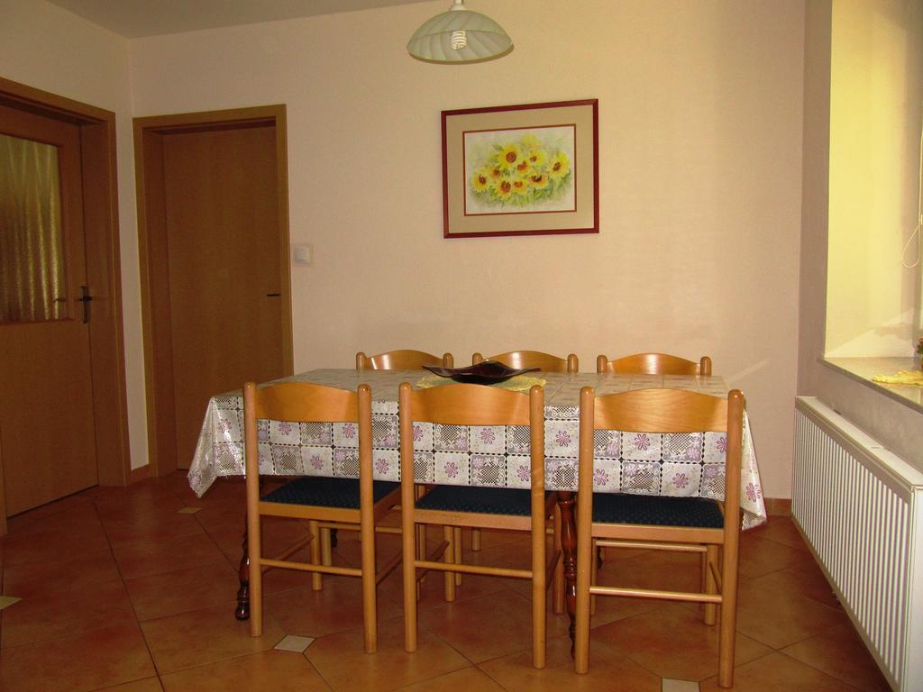 Apartment Vintgar Slovenska Bistrica Exterior photo